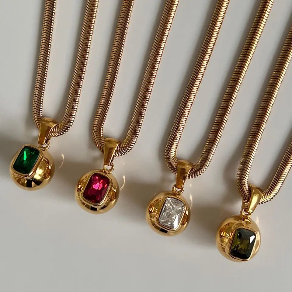 Aretas INS Fashion Wholesale 18k Titanium Jewellery Colored Stone Ball Pendant Snake Chain Square Gemstone Zirconia Necklaces